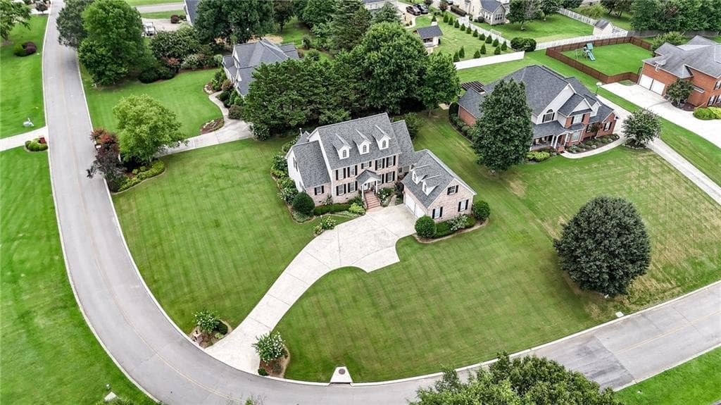 4 bedroom, 4 bathroom, 4,040 sq ft single family residence for sale at 325 Highland Pointe Drive, Cohutta, GA 30710 — photo 6