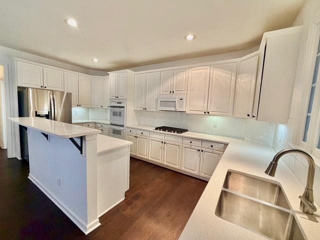 4 bedroom, 4 bathroom, 3,392 sq ft single family residence for sale at 1000 Winding Bridge Way, Johns Creek, GA 30097 — photo 8