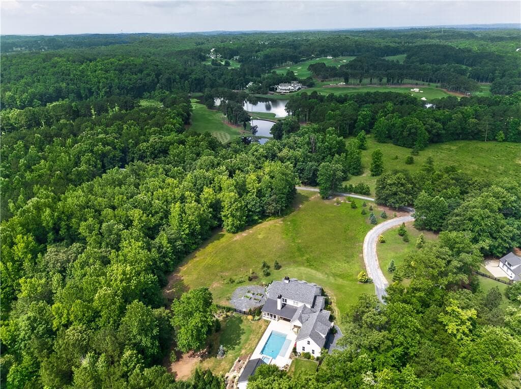 5 bedroom, 7 bathroom, 4,741 sq ft single family residence for sale at 1380 Newt Green Road, Cumming, GA 30028 — photo 4