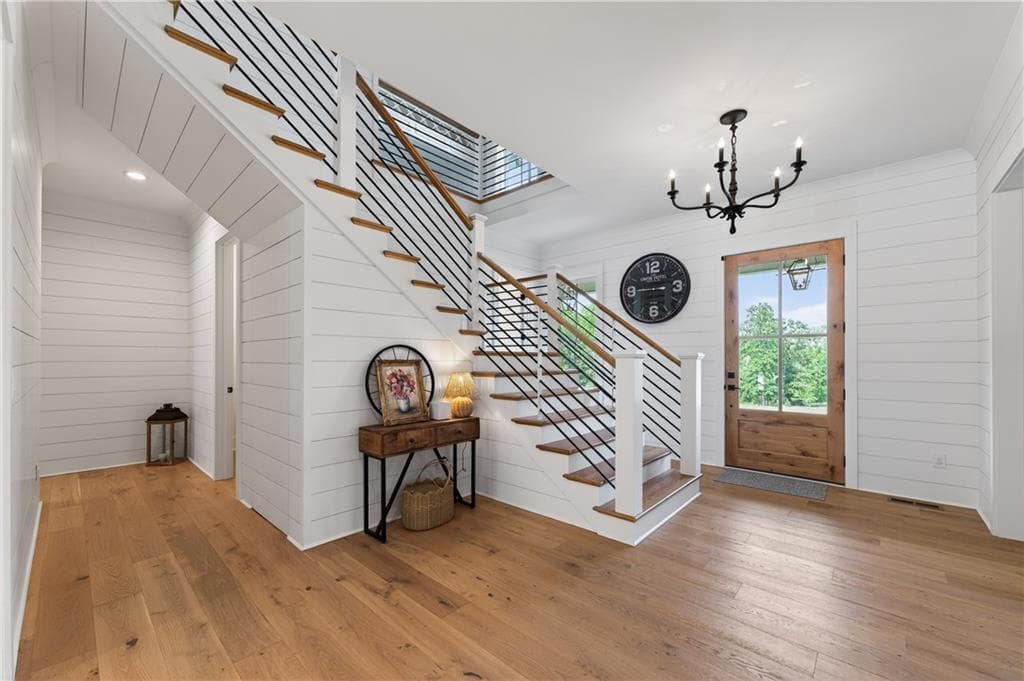 5 bedroom, 7 bathroom, 4,741 sq ft single family residence for sale at 1380 Newt Green Road, Cumming, GA 30028 — photo 7