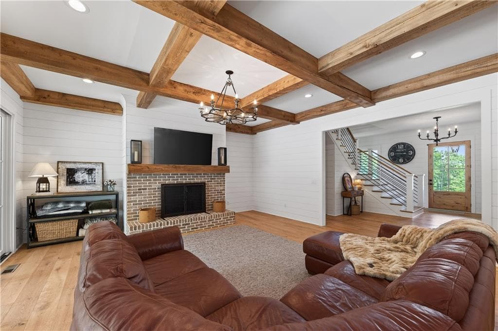 5 bedroom, 7 bathroom, 4,741 sq ft single family residence for sale at 1380 Newt Green Road, Cumming, GA 30028 — photo 9