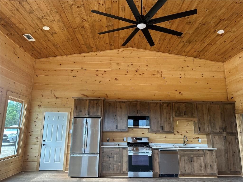 other under contract at 1927 Leeches Road, Ellijay, GA 30540 — photo 8