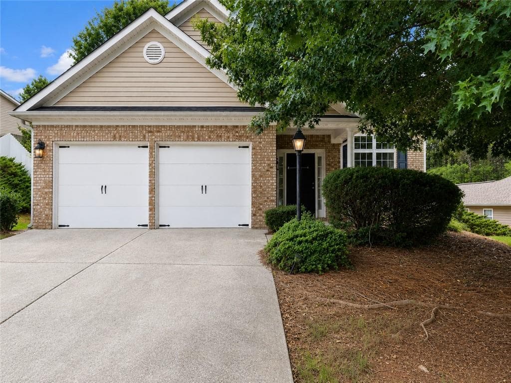 3 bedroom, 3 bathroom, 1,908 sq ft single family residence under contract at 5013 Centennial Commons Drive, Acworth, GA 30102
