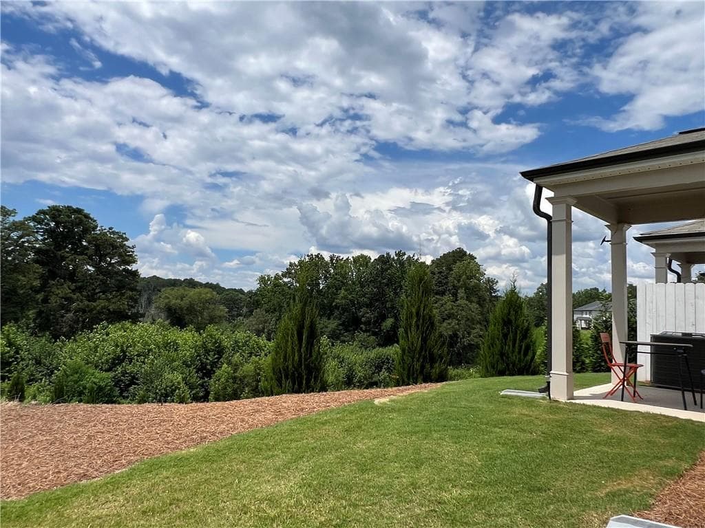 3 bedroom, 3 bathroom, 1,888 sq ft townhouse for sale at 4508 Red Lion Place, Lawrenceville, GA 30044 — photo 6