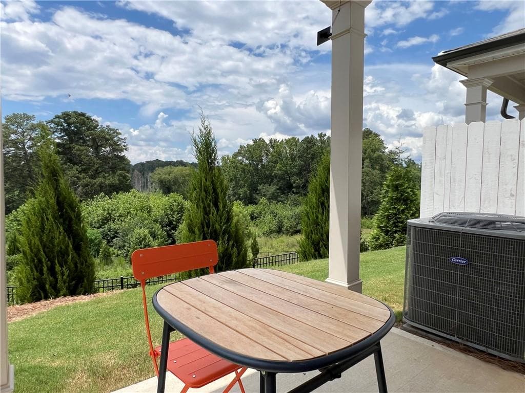 3 bedroom, 3 bathroom, 1,888 sq ft townhouse for sale at 4508 Red Lion Place, Lawrenceville, GA 30044 — photo 7