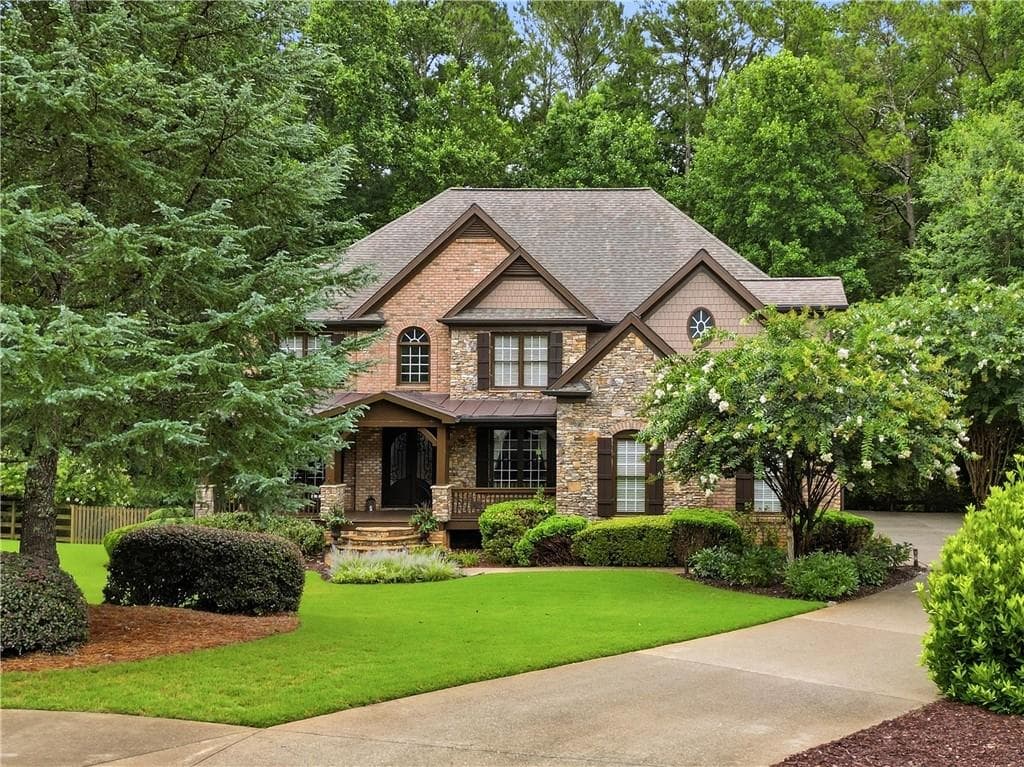 5 bedroom, 5 bathroom, 4,683 sq ft single family residence for sale at 135 Laurel Ridge Drive, Alpharetta, GA 30004 — photo 1 of 83