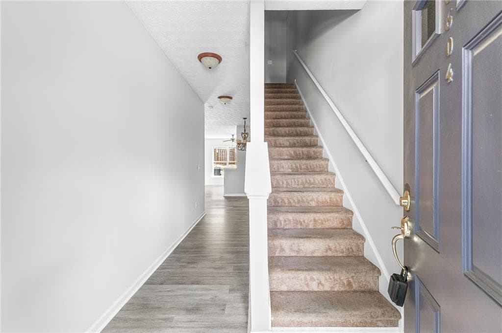 3 bedroom, 3 bathroom, 1,506 sq ft townhouse for rent at 6604 Splashwater Drive, Flowery Branch, GA 30542 for $1,895 a month — photo 8