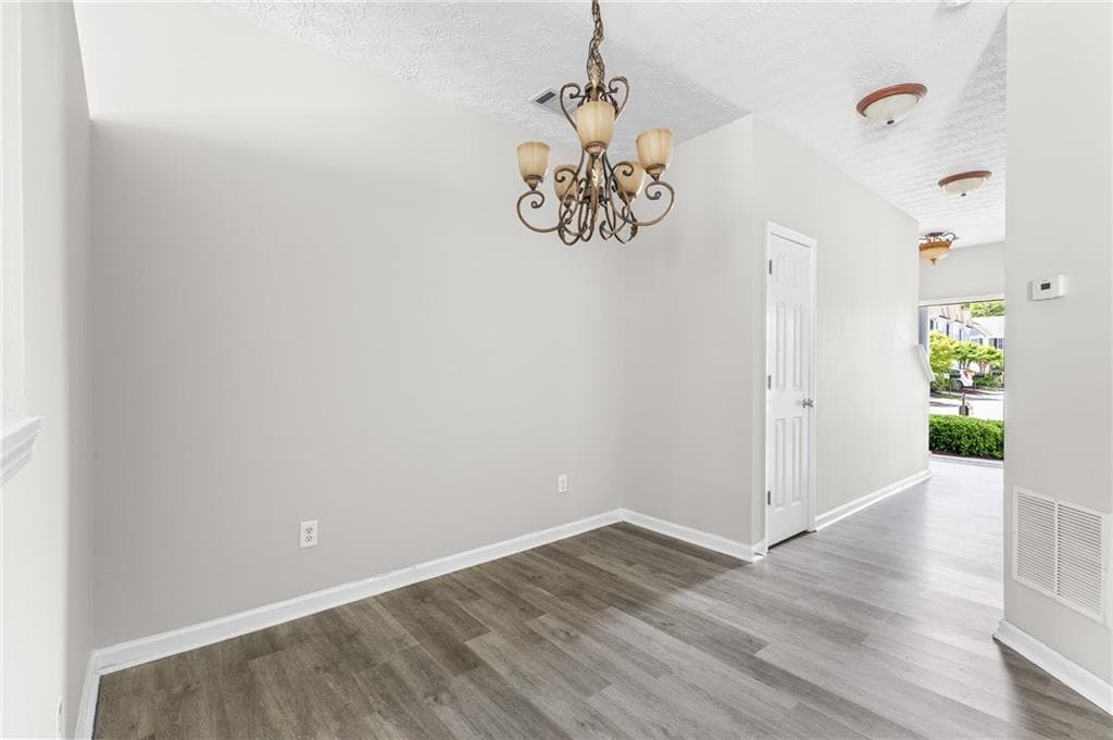 3 bedroom, 3 bathroom, 1,506 sq ft townhouse for rent at 6604 Splashwater Drive, Flowery Branch, GA 30542 for $1,895 a month — photo 9
