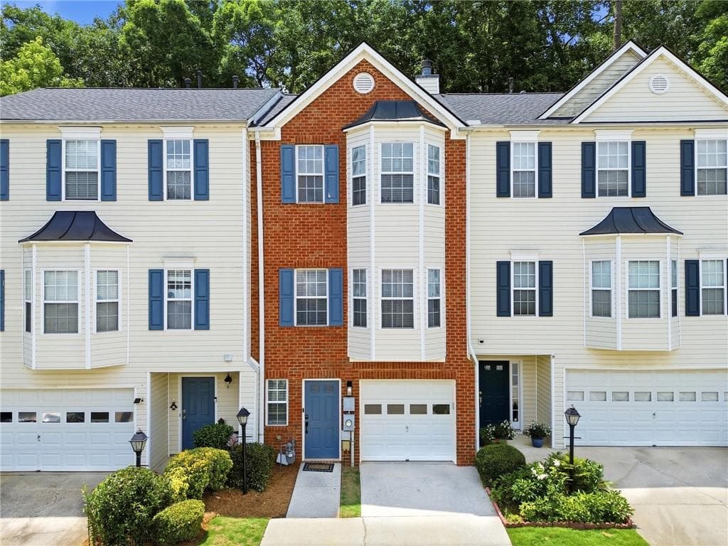 2 bedroom, 3 bathroom, 1,152 sq ft townhouse under contract at 345 Abbotts Mill Drive 25, Johns Creek, GA 30097