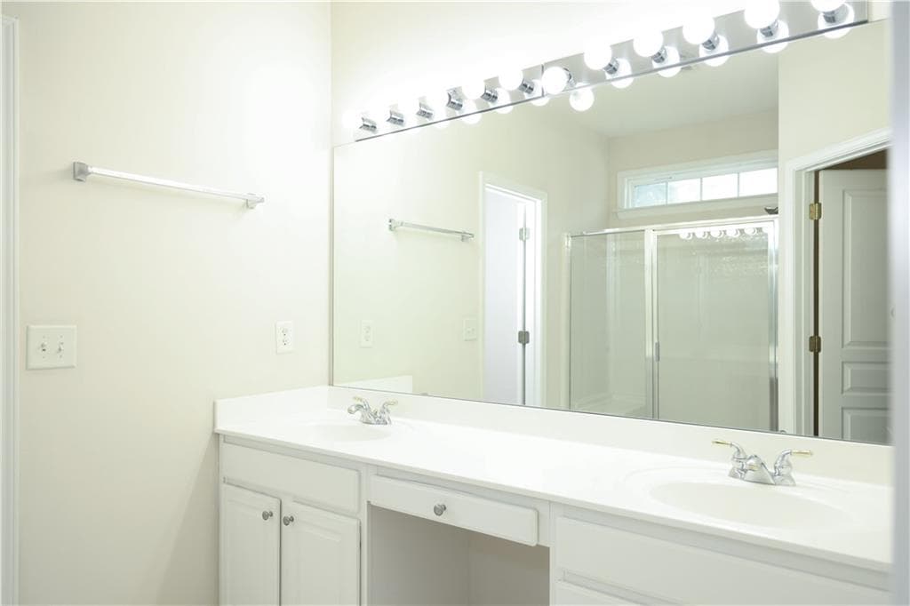 3 bedroom, 3 bathroom, 1,711 sq ft single family residence for rent at 6335 Waveland Drive, Cumming, GA 30040 for $2,450 a month — photo 8
