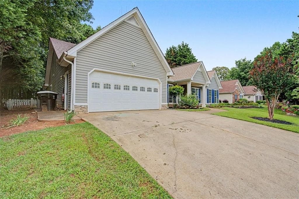 3 bedroom, 2 bathroom, 2,126 sq ft single family residence for sale at 67 Mossy Oak Lane, Dallas, GA 30157 — photo 4