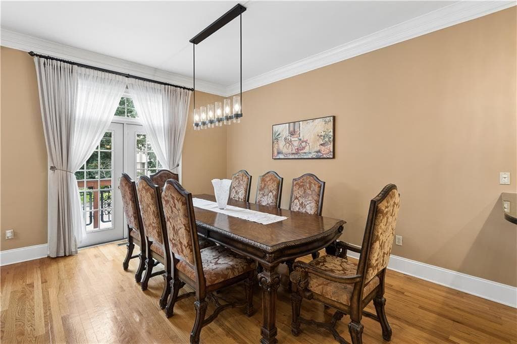 2 bedroom, 3 bathroom, 1,520 sq ft townhouse for sale at 331 Carpenter Drive 5, Sandy Springs, GA 30328 — photo 9