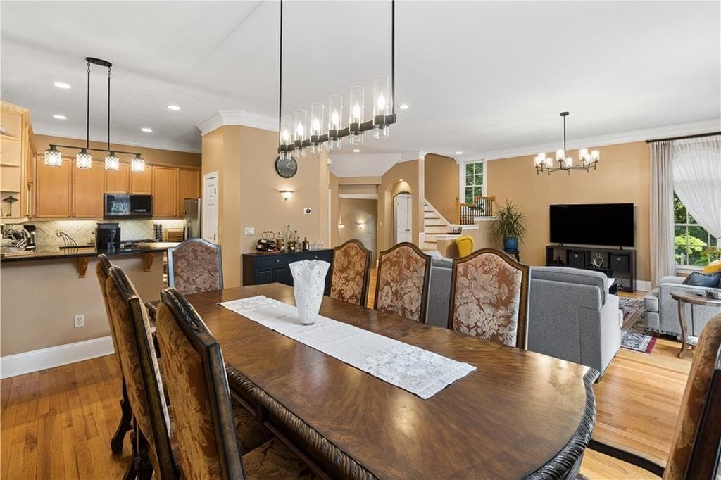 2 bedroom, 3 bathroom, 1,520 sq ft townhouse for sale at 331 Carpenter Drive 5, Sandy Springs, GA 30328 — photo 10