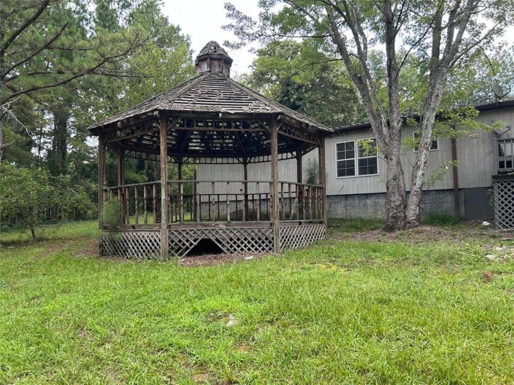 4 bedroom, 2 bathroom, 1,976 sq ft single family residence under contract at 869 Carter Mtn Road, Rockmart, GA 30153 — photo 5