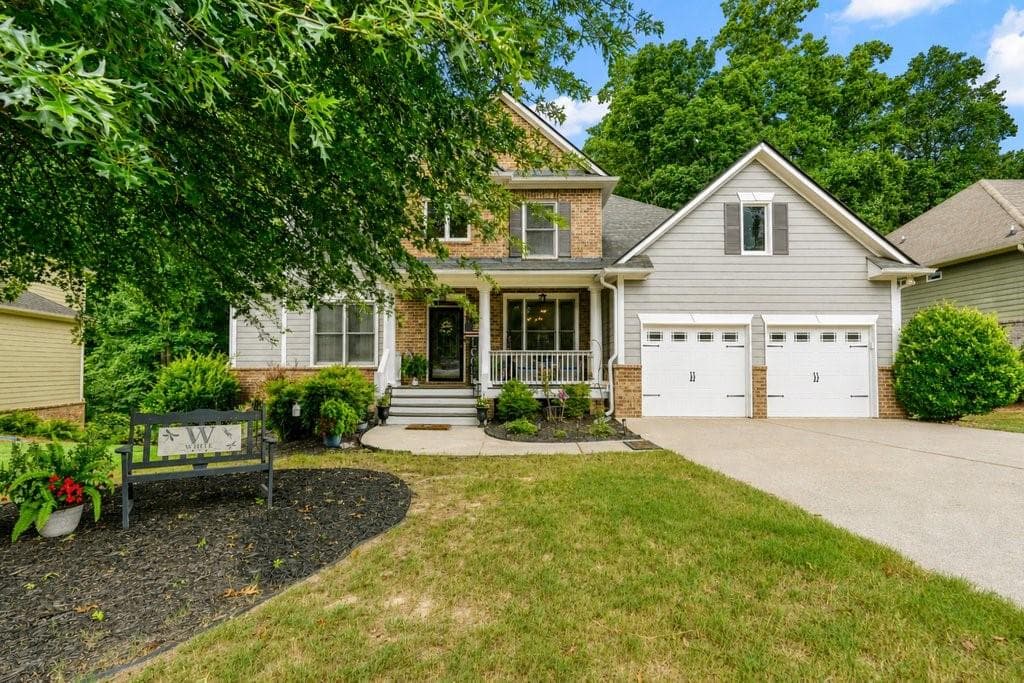 5 bedroom, 4 bathroom, 3,653 sq ft single family residence for sale at 130 Newcastle Walk, Woodstock, GA 30188 — photo 2