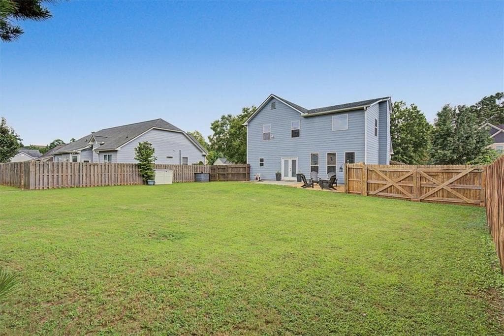 4 bedroom, 3 bathroom, 2,068 sq ft single family residence for sale at 17 Redwood Drive, Adairsville, GA 30103 — photo 2