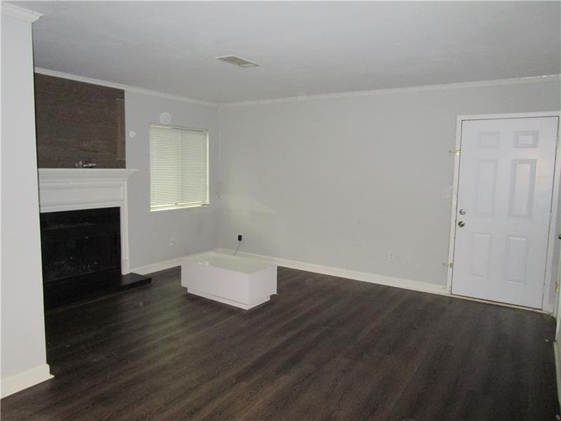 1 bedroom, 1 bathroom, 730 sq ft condominium for sale at 4003 Wingate Way, Sandy Springs, GA 30350 — photo 4