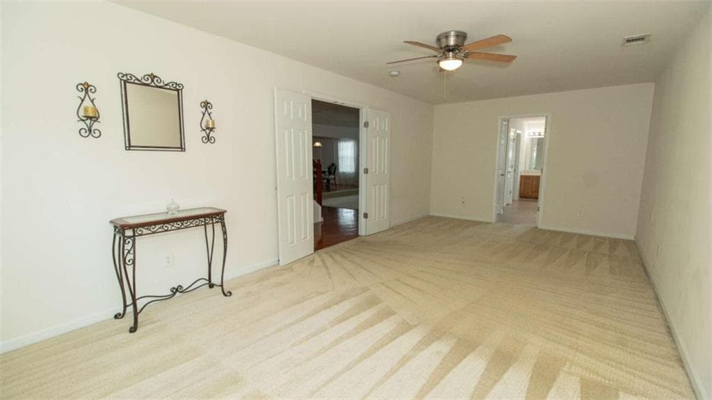 5 bedroom, 5 bathroom, 3,712 sq ft single family residence for sale at 420 Oak Terrace Drive, Covington, GA 30016 — photo 5