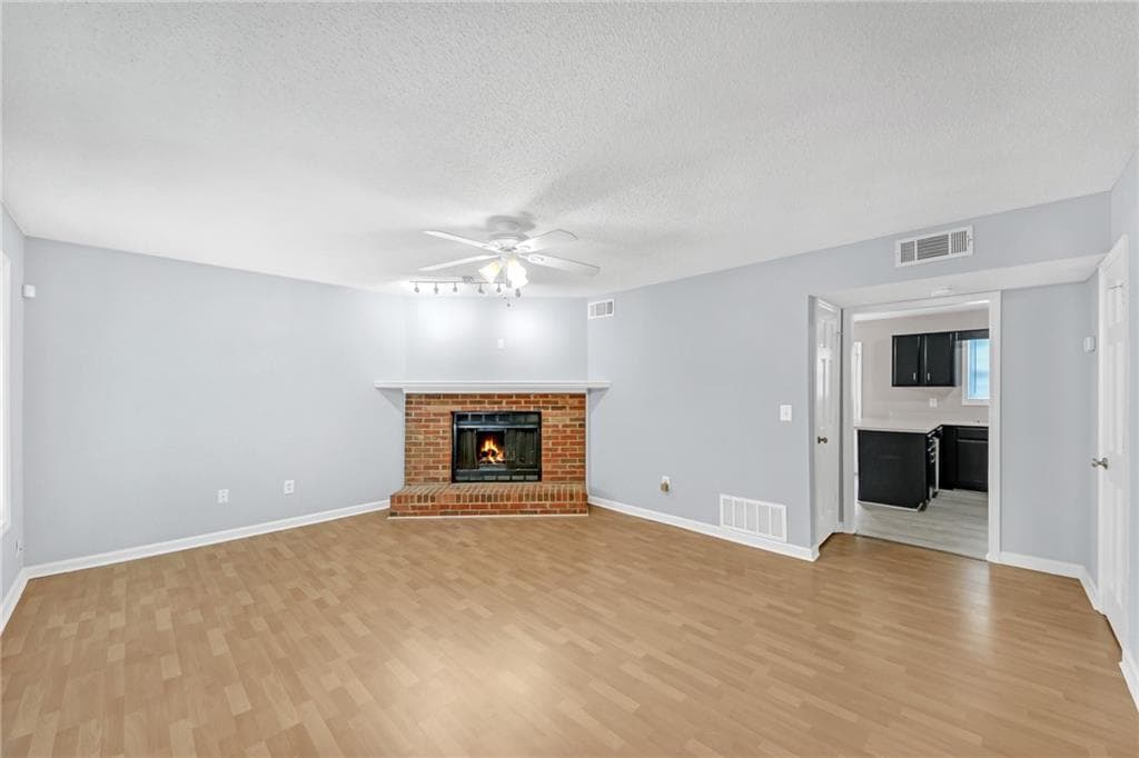 2 bedroom, 3 bathroom, 1,320 sq ft townhouse for rent at 4000 Sand Wedge Circle, Kennesaw, GA 30144 for $1,695 a month — photo 4
