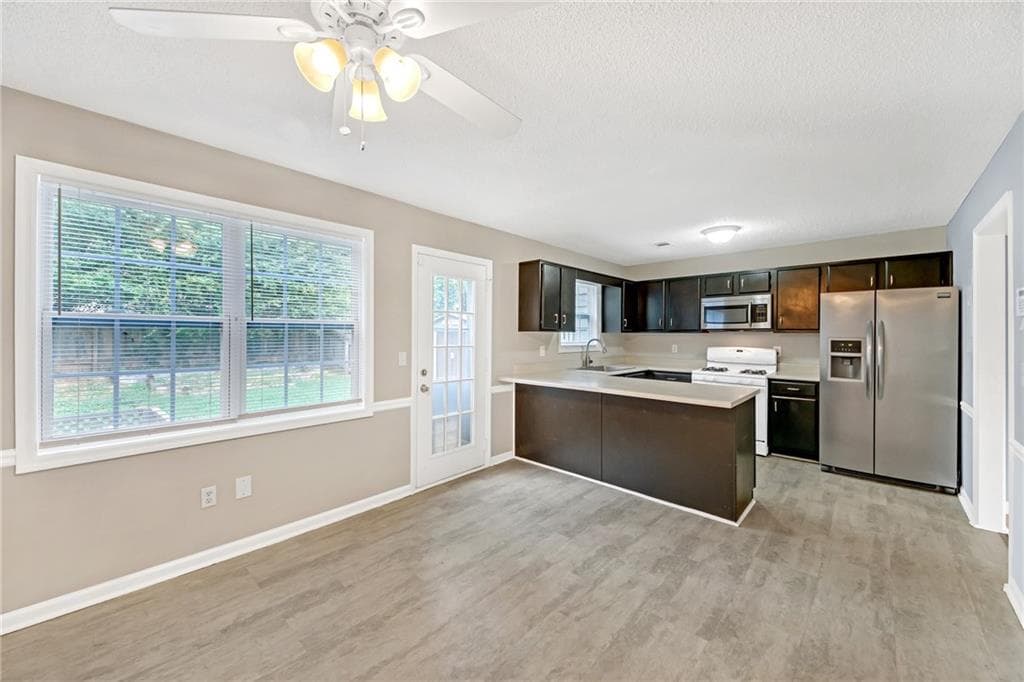 2 bedroom, 3 bathroom, 1,320 sq ft townhouse for rent at 4000 Sand Wedge Circle, Kennesaw, GA 30144 for $1,695 a month — photo 8