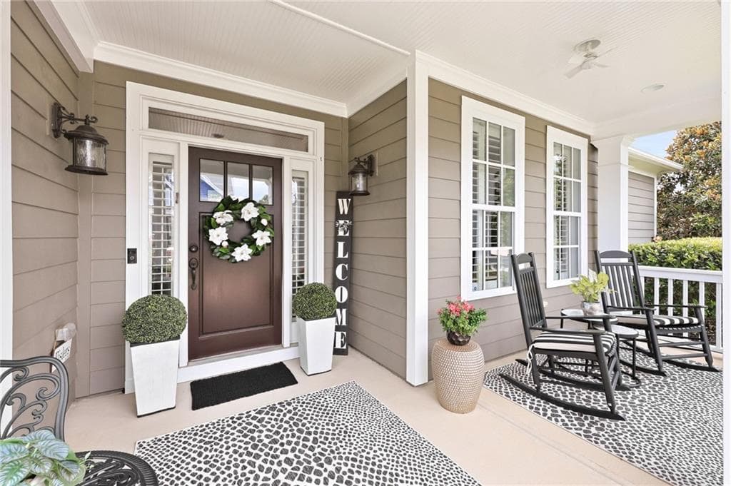 4 bedroom, 4 bathroom, 3,190 sq ft single family residence under contract at 6325 Cedar Springs Lane, Hoschton, GA 30548 — photo 4