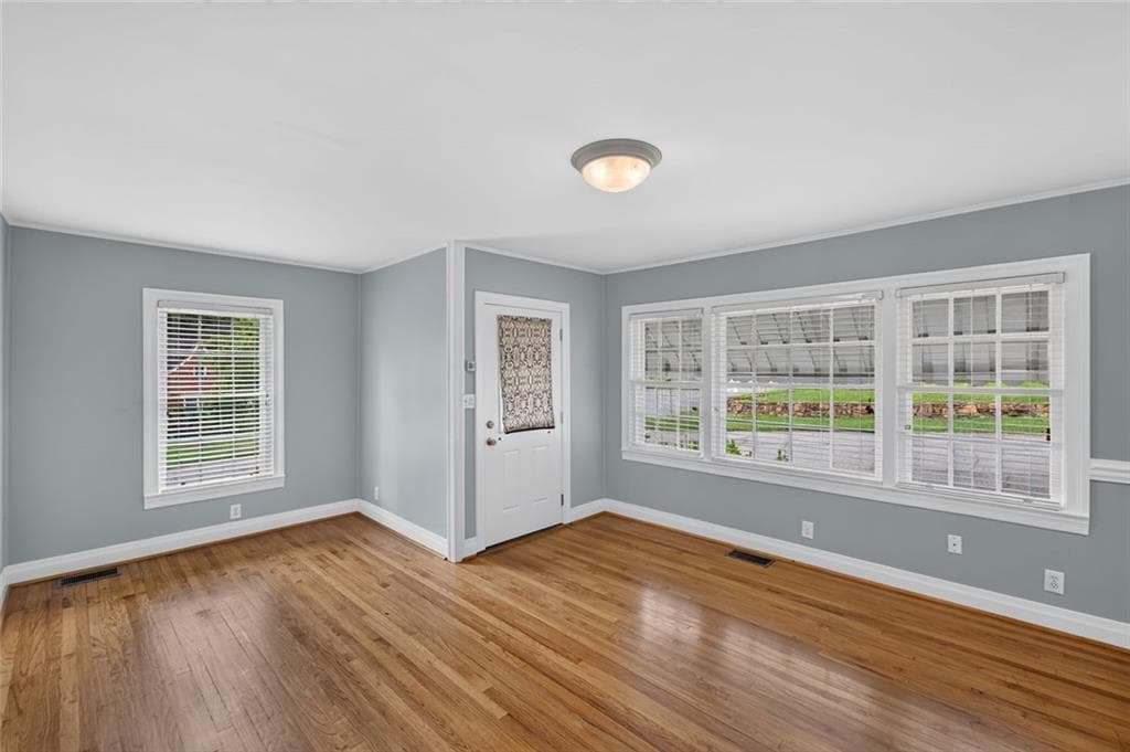 2 bedroom, 1 bathroom, 984 sq ft single family residence for sale at 1141 Jefferson Avenue, East Point, GA 30344 — photo 8