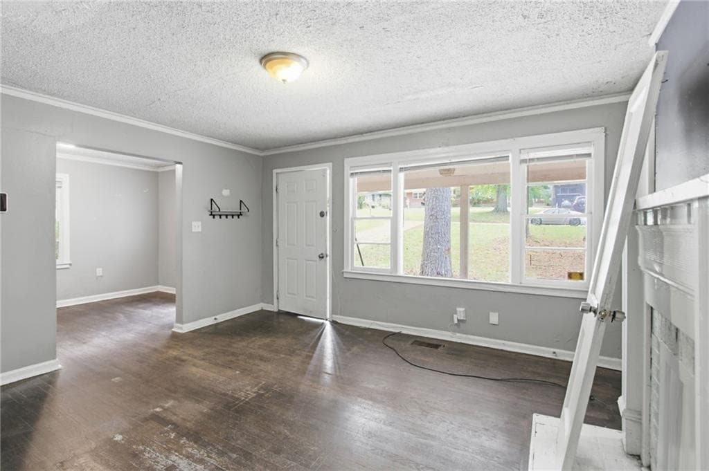 3 bedroom, 1 bathroom, 1,268 sq ft single family residence under contract at 1953 Glendale Drive, Decatur, GA 30032 — photo 9