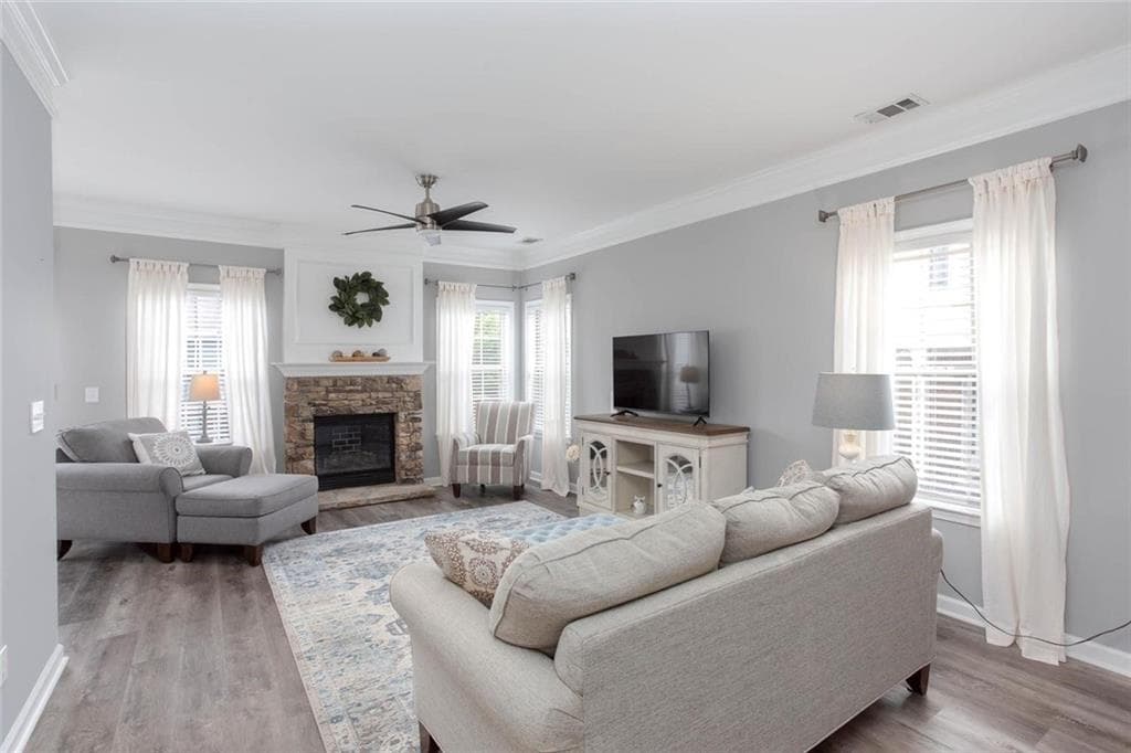 3 bedroom, 3 bathroom, 2,347 sq ft townhouse under contract at 414 Lantern Lane, Woodstock, GA 30188 — photo 6