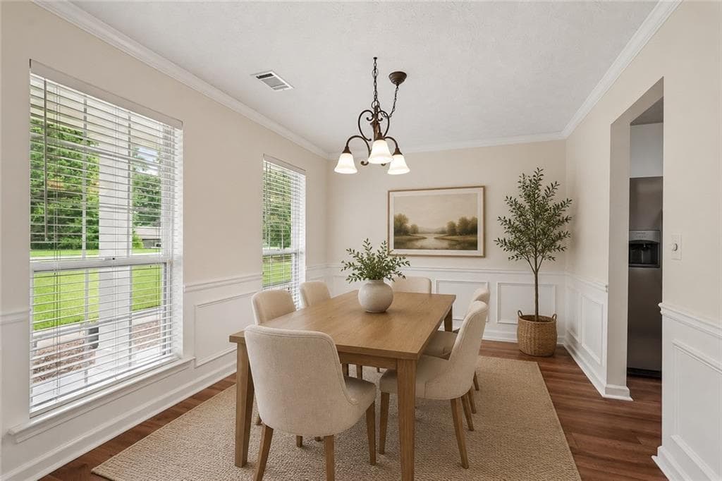 4 bedroom, 3 bathroom, 2,210 sq ft single family residence for sale at 5790 Woodstone Drive, Cumming, GA 30028 — photo 3