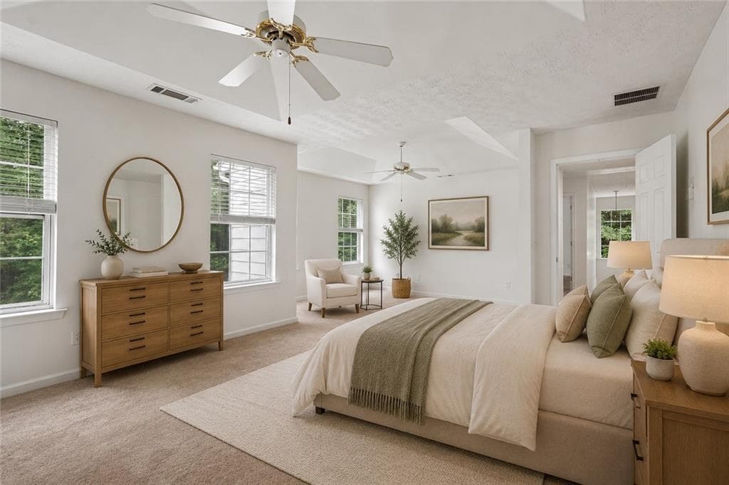 4 bedroom, 3 bathroom, 2,210 sq ft single family residence for sale at 5790 Woodstone Drive, Cumming, GA 30028 — photo 9