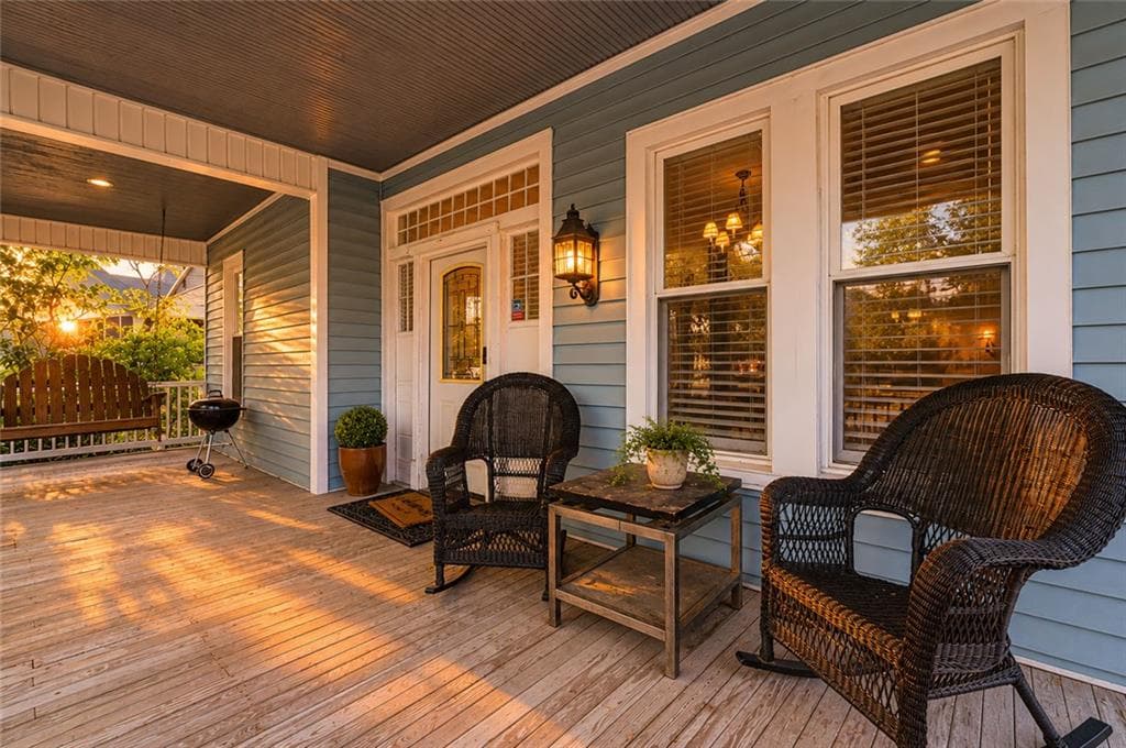 3 bedroom, 2 bathroom, 1,518 sq ft single family residence under contract at 1343 St Michael Avenue, Atlanta, GA 30344 — photo 2