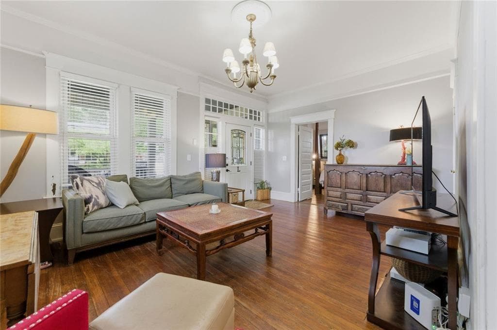 3 bedroom, 2 bathroom, 1,518 sq ft single family residence under contract at 1343 St Michael Avenue, Atlanta, GA 30344 — photo 5