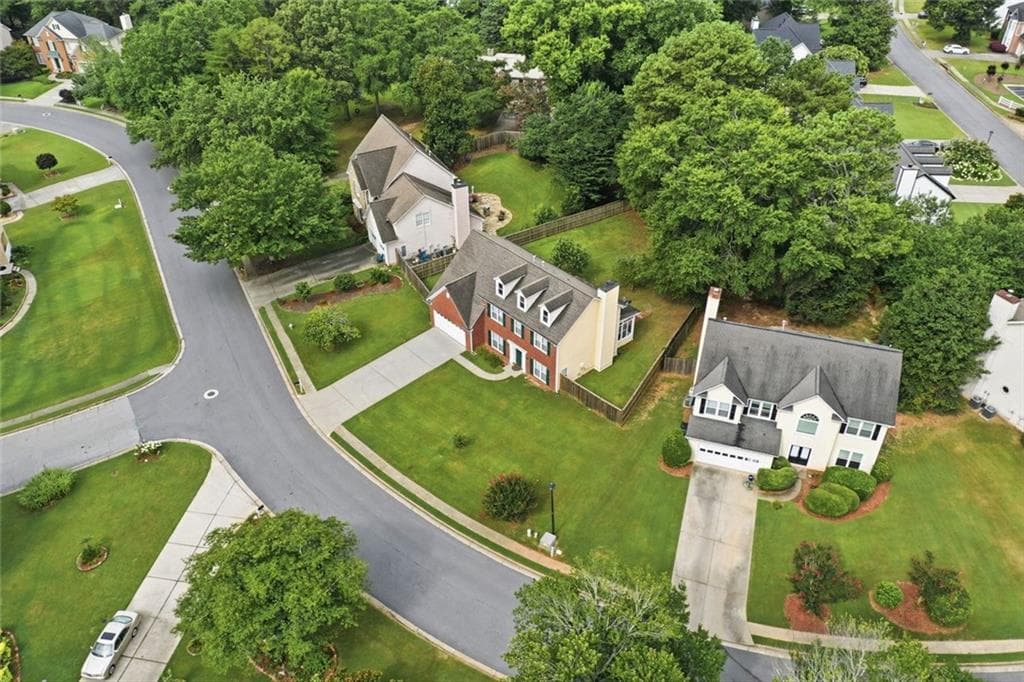 4 bedroom, 3 bathroom, 2,512 sq ft single family residence for sale at 1660 Calvin Davis Circle, Lawrenceville, GA 30043 — photo 4