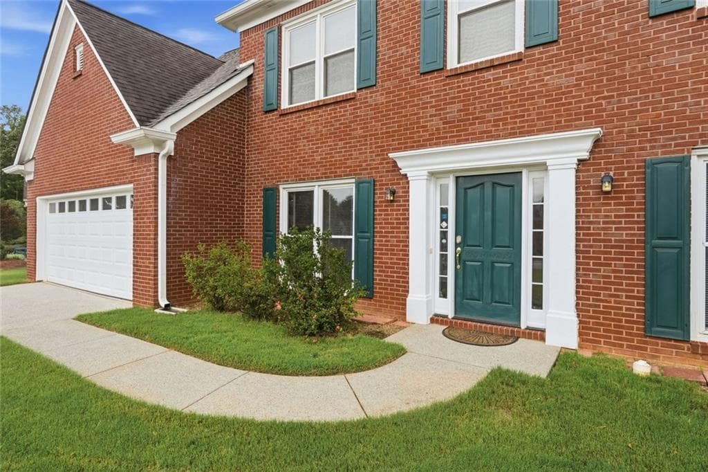 4 bedroom, 3 bathroom, 2,512 sq ft single family residence for sale at 1660 Calvin Davis Circle, Lawrenceville, GA 30043 — photo 8