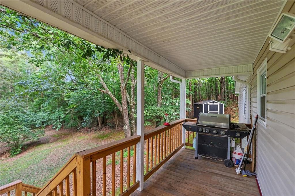 4 bedroom, 2 bathroom, 2,736 sq ft single family residence under contract at 791 Friendship Church Road, Douglasville, GA 30134 — photo 5