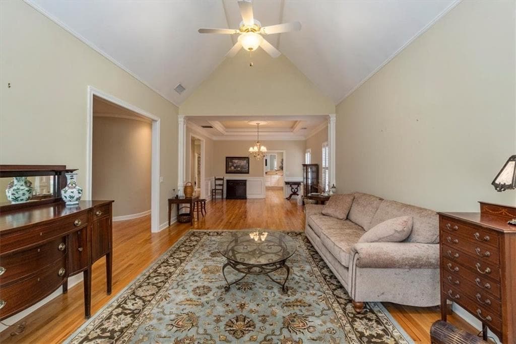 3 bedroom, 2 bathroom, 2,431 sq ft single family residence for sale at 1910 Woodberry Run Drive, Snellville, GA 30078 — photo 9