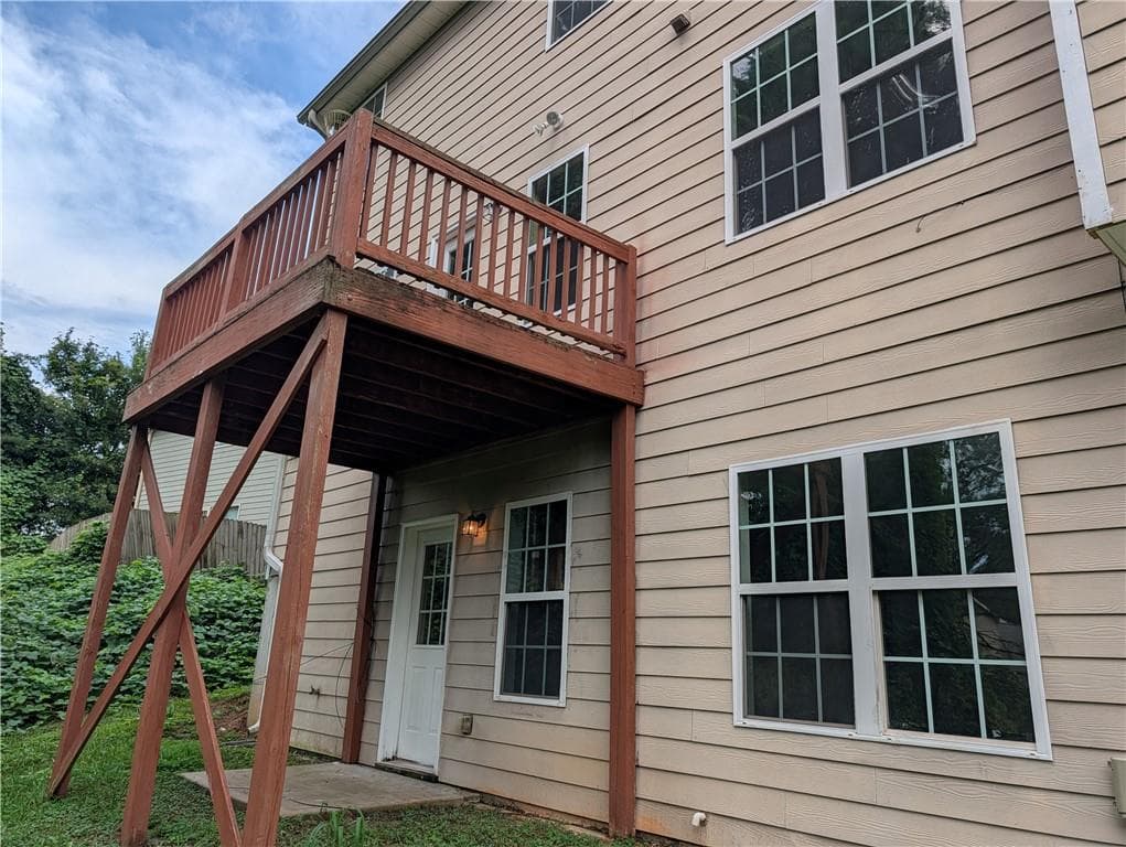 7 bedroom, 4 bathroom, 3,214 sq ft single family residence for sale at 524 MCCAIN CREEK Trail, Stockbridge, GA 30281 — photo 3