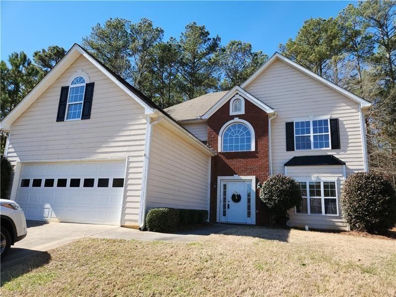 4 bedroom, 3 bathroom, 2,633 sq ft single family residence for rent at 1943 Little Creek Crossing, Acworth, GA 30101 for $2,650 a month — photo 1 of 32