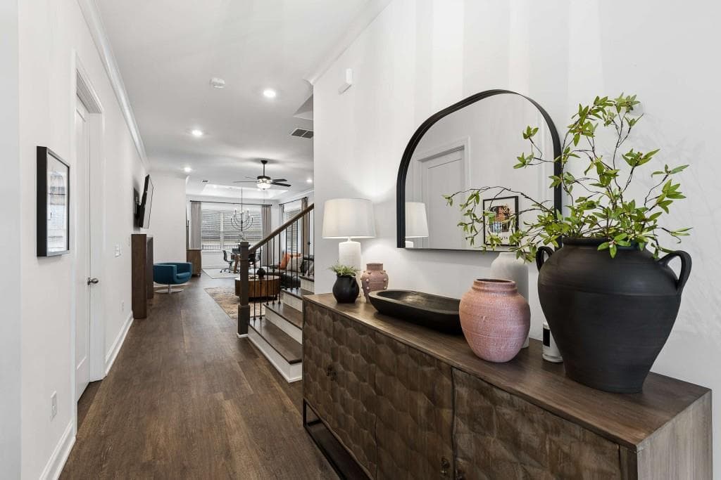 3 bedroom, 3 bathroom, 2,216 sq ft single family residence for sale at 109 Ivey Way, Woodstock, GA 30188 — photo 3