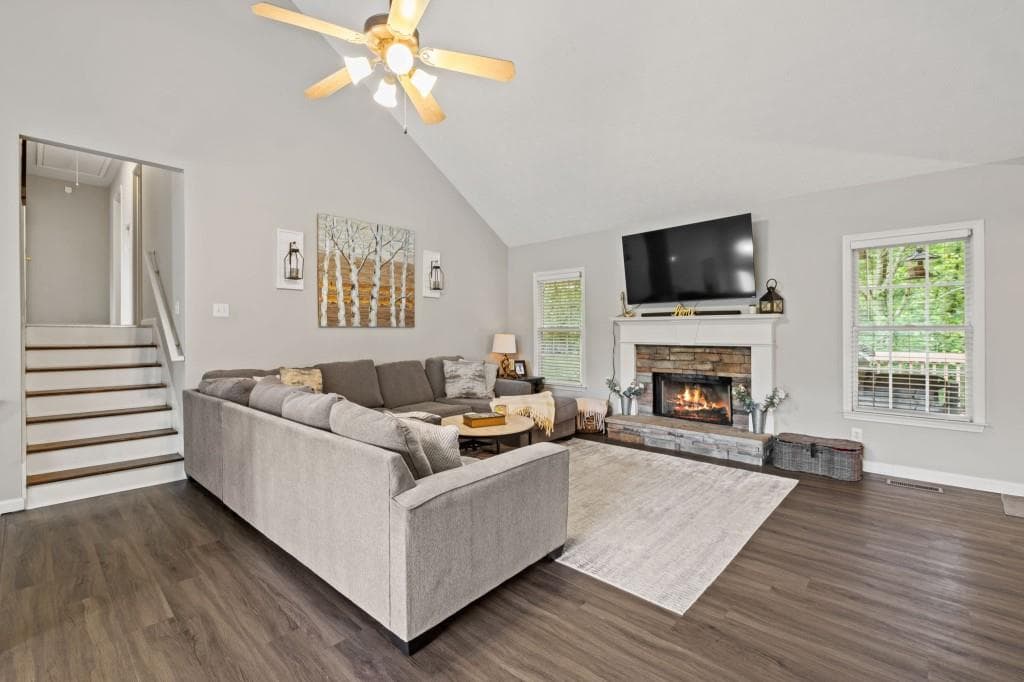 4 bedroom, 3 bathroom, 2,343 sq ft single family residence for rent at 122 Brookhaven Lane, Canton, GA 30114 for $2,700 a month — photo 5