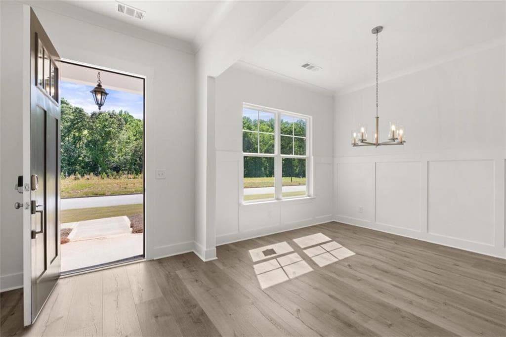 5 bedroom, 4 bathroom, 3,127 sq ft single family residence for sale at 15 Overview Court, Jefferson, GA 30549 — photo 5