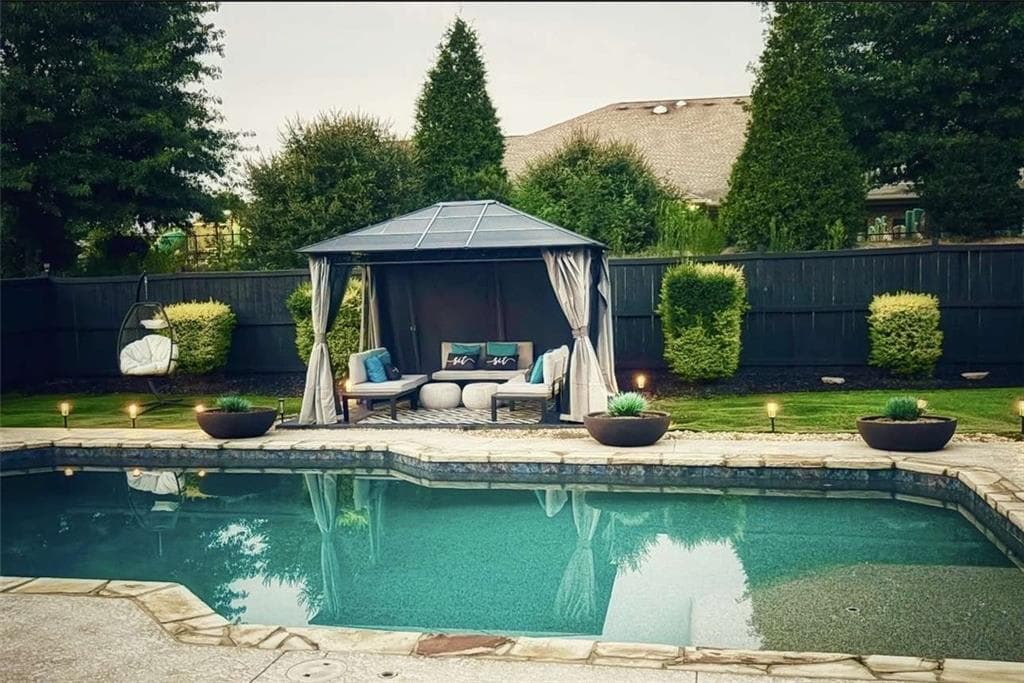 5 bedroom, 3 bathroom, 2,855 sq ft single family residence for sale at 3749 Saddlemaker Drive, Buford, GA 30519 — photo 3