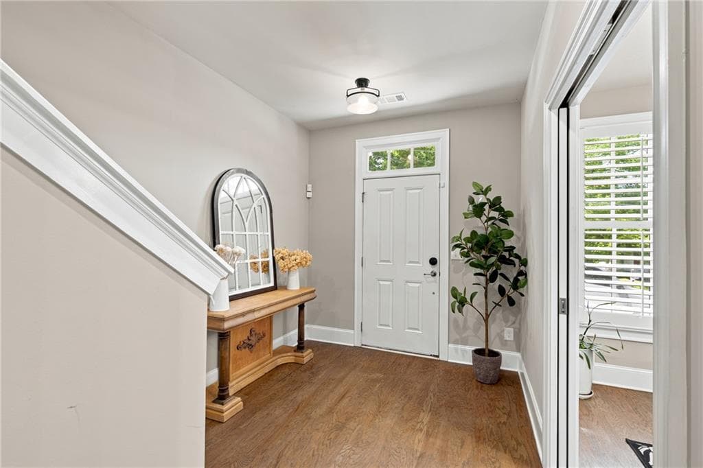 4 bedroom, 4 bathroom, 2,573 sq ft townhouse for rent at 140 Clover Court, Roswell, GA 30075 for $4,500 a month — photo 7