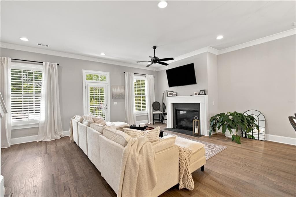 4 bedroom, 4 bathroom, 2,573 sq ft townhouse for rent at 140 Clover Court, Roswell, GA 30075 for $4,500 a month — photo 10