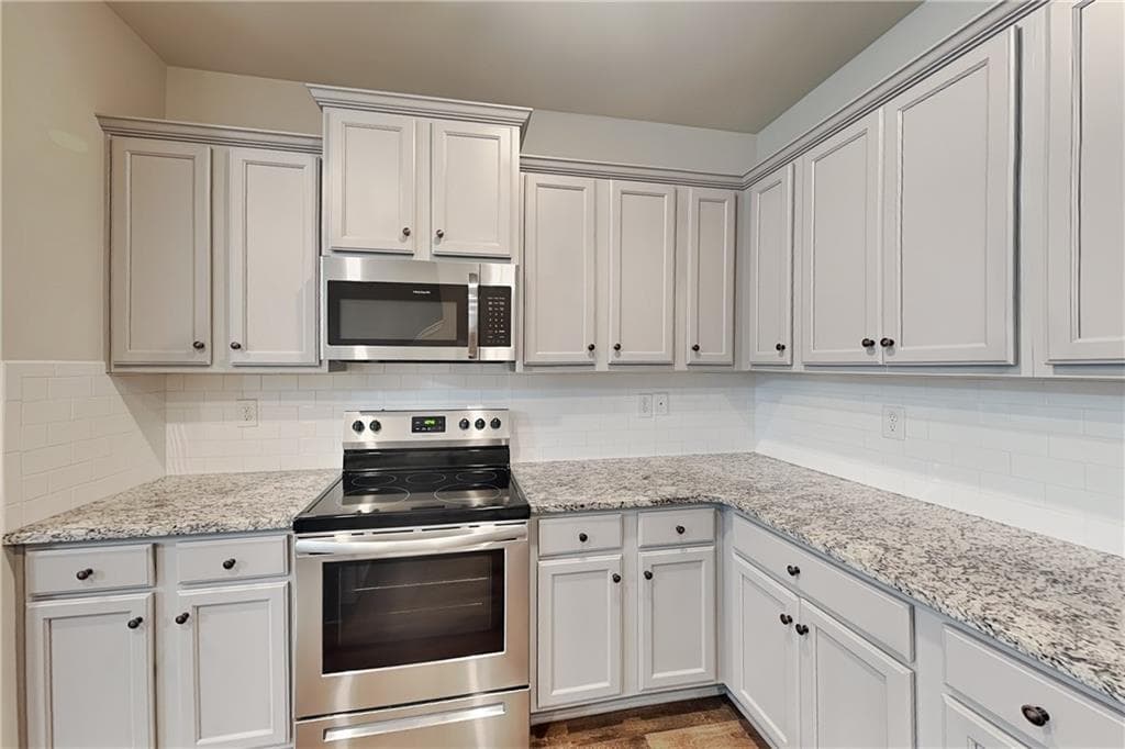 3 bedroom, 3 bathroom, 1,564 sq ft single family residence for rent at 2891 Bayrose Circle 91, East Point, GA 30344 for $1,995 a month — photo 4