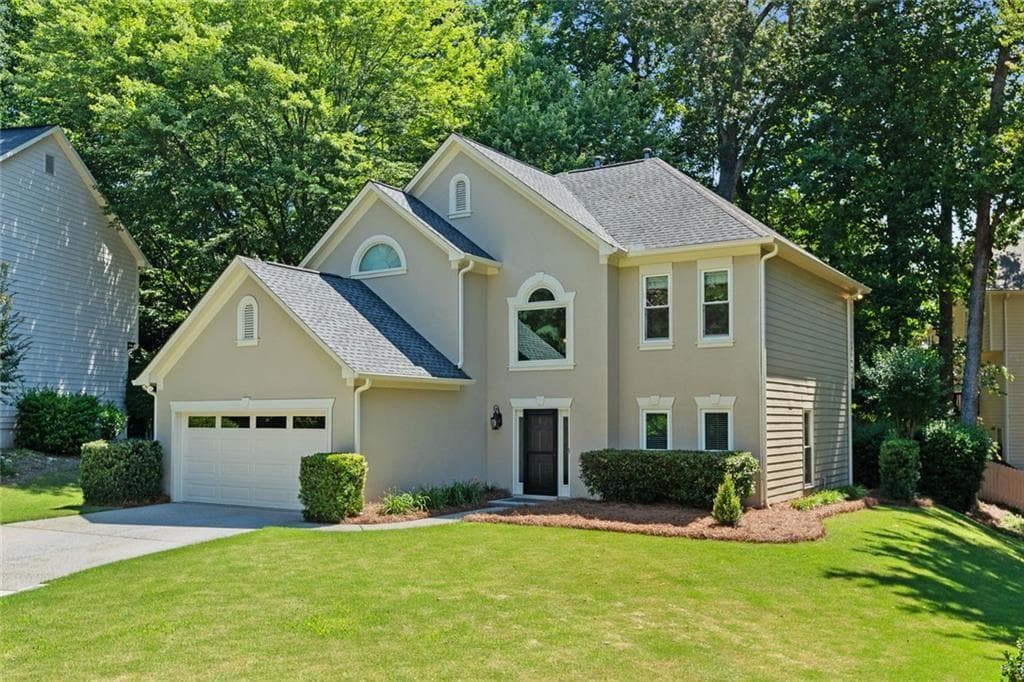4 bedroom, 3 bathroom, 2,463 sq ft single family residence for sale at 565 Windermere Park Court, Alpharetta, GA 30022 — photo 7