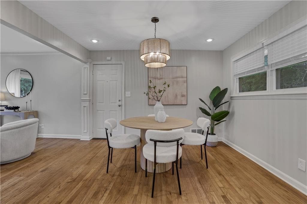 4 bedroom, 2 bathroom, 2,029 sq ft single family residence for sale at 2982 Valley Ridge Drive, Decatur, GA 30032 — photo 3
