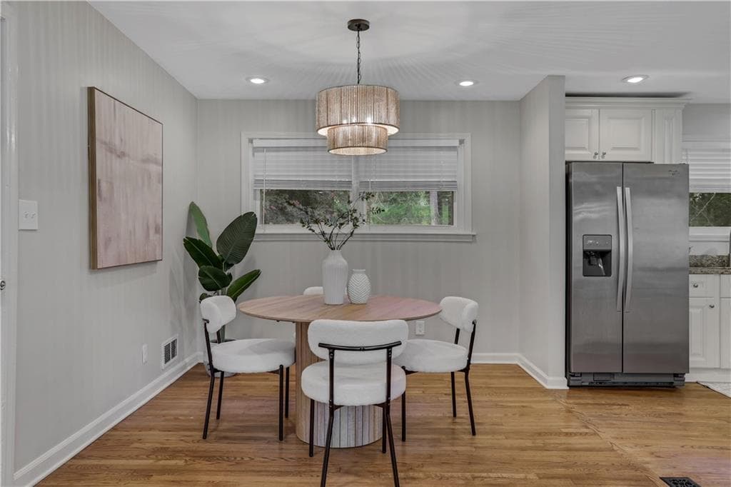 4 bedroom, 2 bathroom, 2,029 sq ft single family residence for sale at 2982 Valley Ridge Drive, Decatur, GA 30032 — photo 4