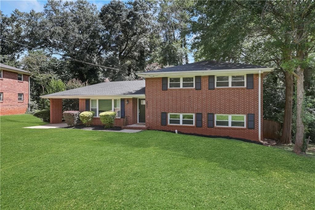 4 bedroom, 2 bathroom, 2,029 sq ft single family residence for sale at 2982 Valley Ridge Drive, Decatur, GA 30032 — photo 5