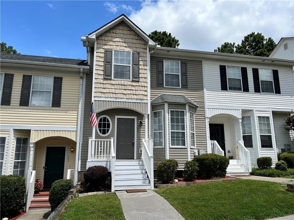 2 bedroom, 2 bathroom, 2,069 sq ft townhouse sold at 105 Timber Ridge Drive, Cartersville, GA 30121